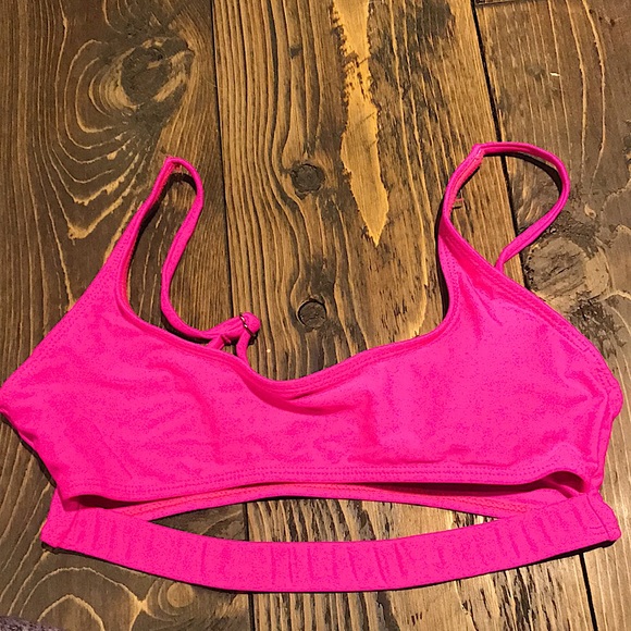 NWOT Pink Bikini🍑 - Picture 2 of 4